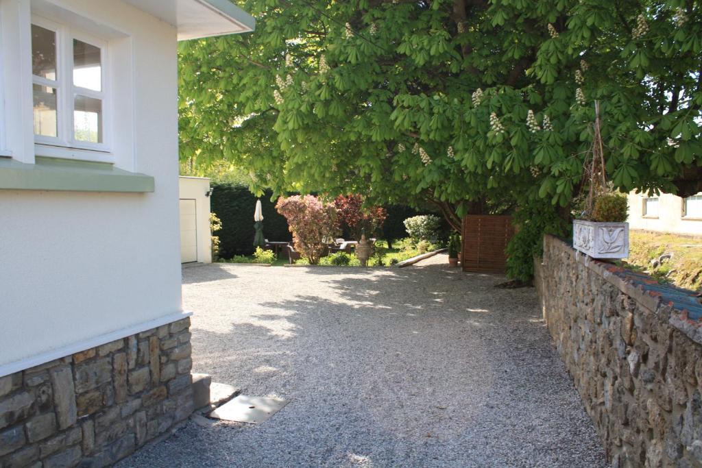Hostellerie De La Riviere Saint-Étienne-au-Mont Екстериор снимка
