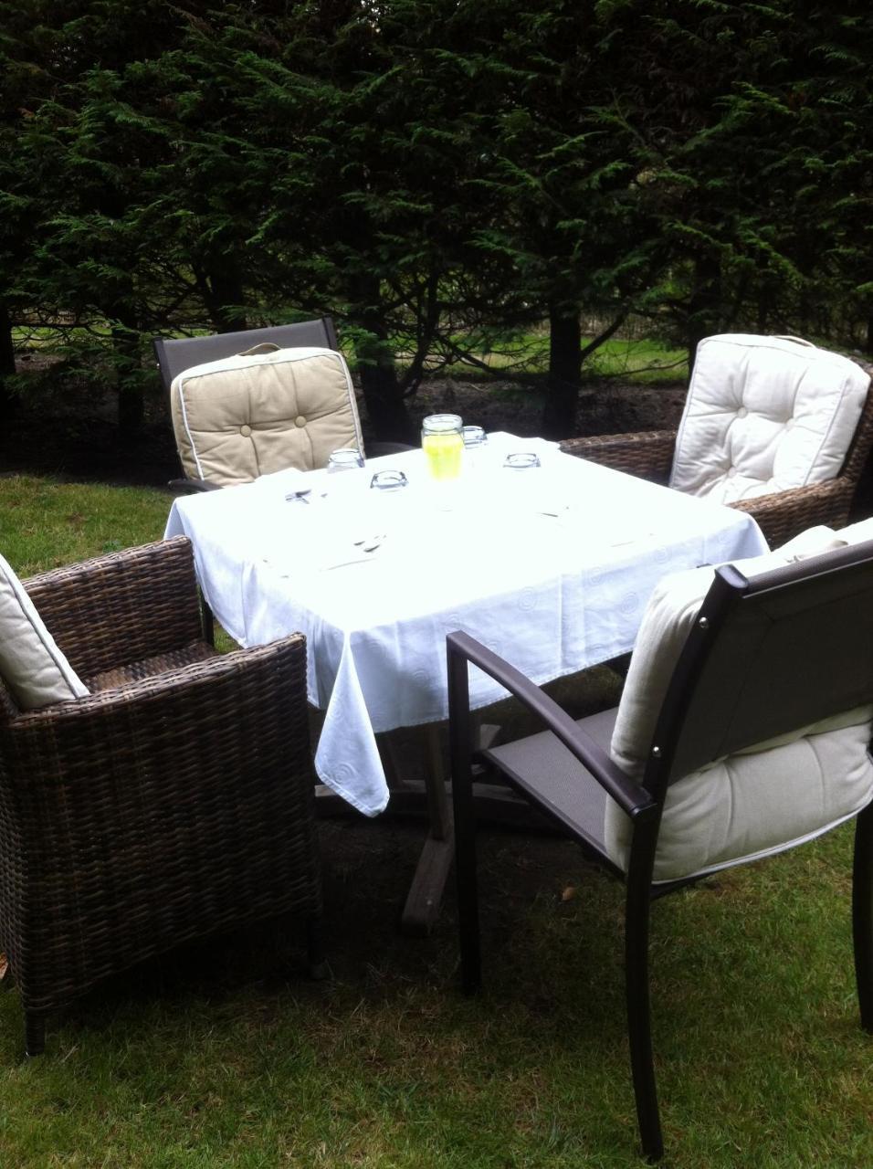 Hostellerie De La Riviere Saint-Étienne-au-Mont Екстериор снимка